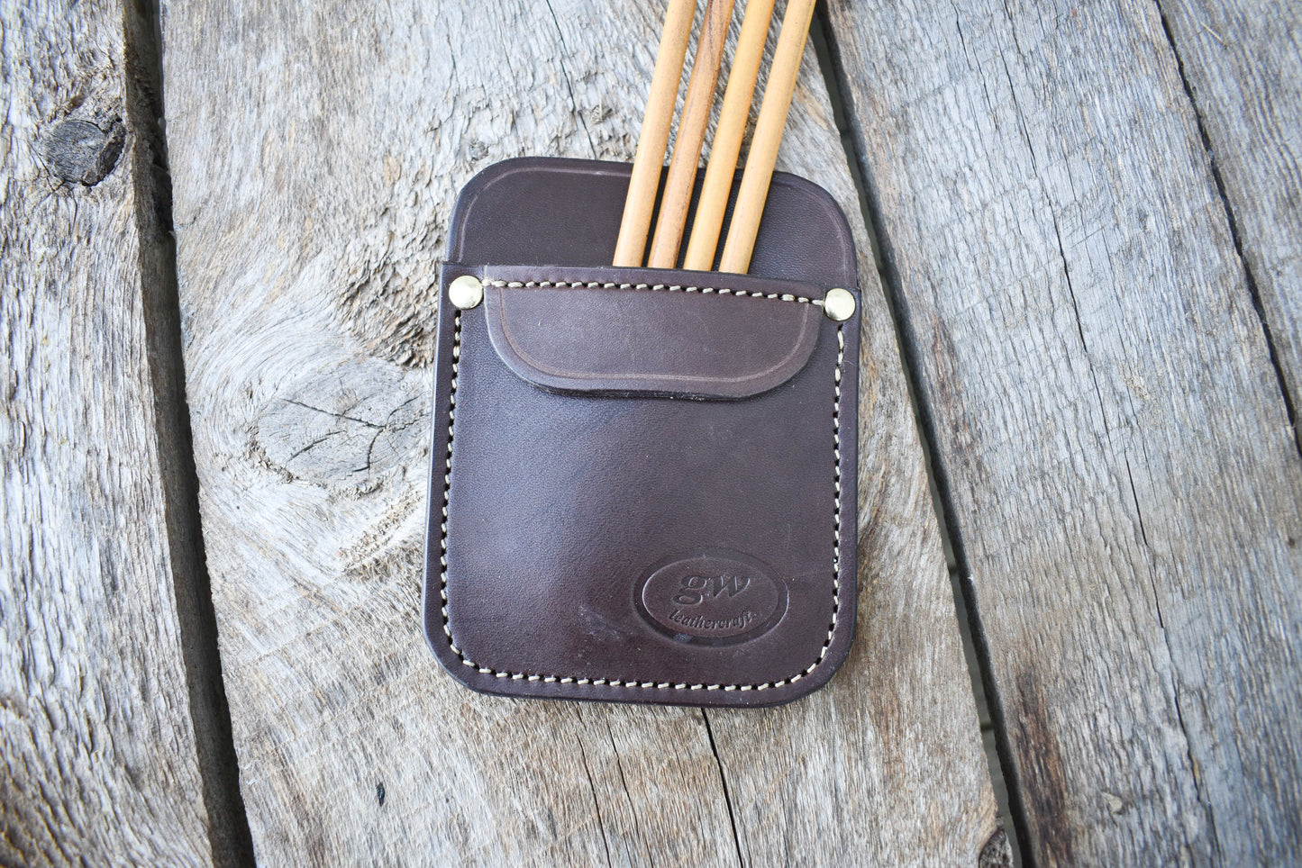 Leather POCKET Quiver, Archery Quiver, Arrow Quiver is quick and easy
