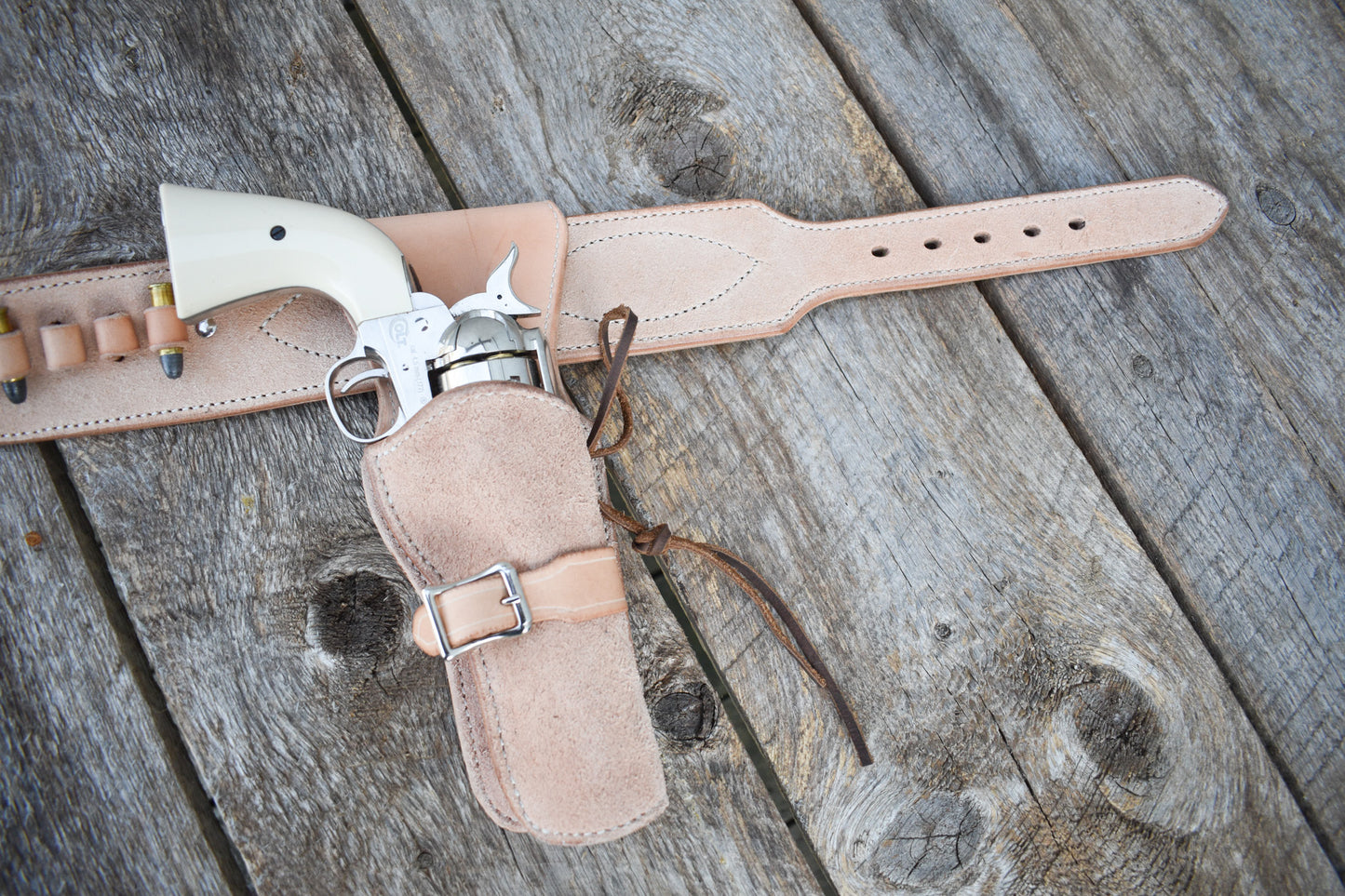 The Masstown Drifter Leather Cartridge Belt, Western Cartridge Belt, with Double Fast Draw holsters