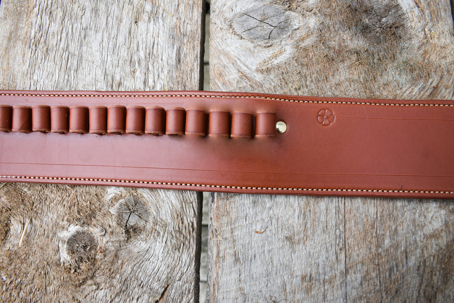 The Thamesville Marauder Leather Cartridge Belt, Western Cartridge Belt with single Fast Draw holster, lined