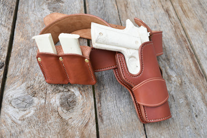 The Favourite Leather Holster Belt, Western Style Belt with Fast Draw holster, for 1911, lined